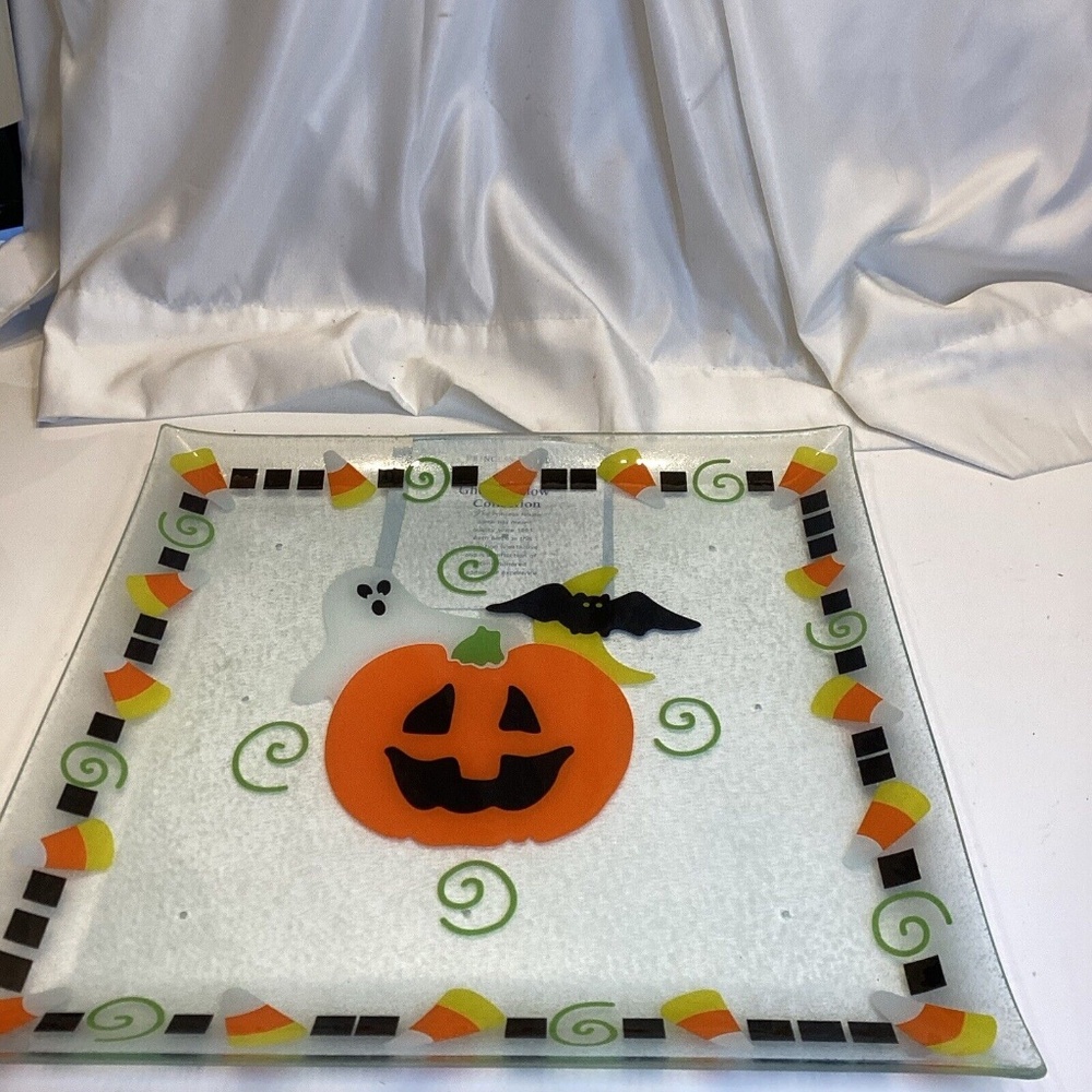 PRINCESS HOUSE HALLOWEEN GHOSTLY GLOW CRYSTAL TRAY AND APPETIZER DISH - RARe